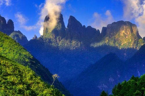 Chinh phục những đỉnh núi cao nhất huyện Tam Đường, Lai Châu