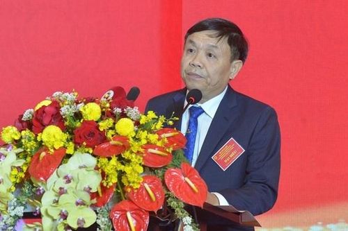 Gắn bó mật thiết với cử tri, kịp thời ban hành những quyết sách đúng, sát thực tiễn