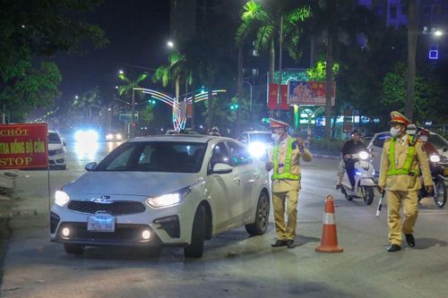 Bỏ đề xuất trích 70% tiền xử phạt vi phạm cho cảnh sát giao thông