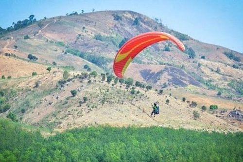 Lý do phi công dự giải dù lượn Kon Tum tử nạn