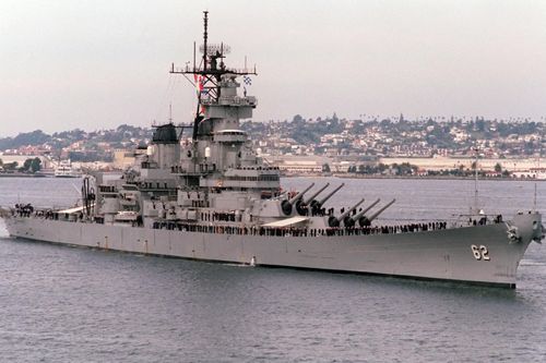 Thiết giáp hạm USS New Jersey bất ngờ rời cảng sau... 34 năm neo đậu