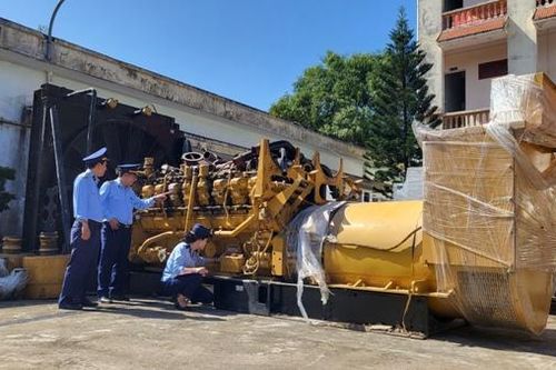 Nhập lậu máy phát điện 'second hand', doanh nghiệp tại Hà Nội bị phạt nặng