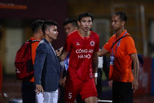 Cổ động viên Indonesia lôi lại câu nói hớ của Văn Hậu