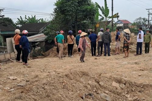 Nghệ An: sập tường rào, một người đàn ông tử vong