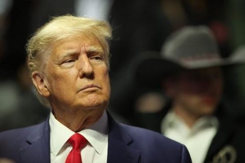 Bất ngờ nhận 'phao cứu sinh', ông Trump lọt top 500 người giàu nhất thế giới