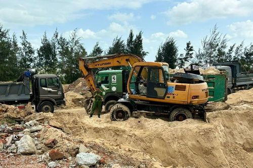 Thiên Đàng Quảng Ngãi: 9 lần gia hạn vẫn phơi nắng, phơi mưa
