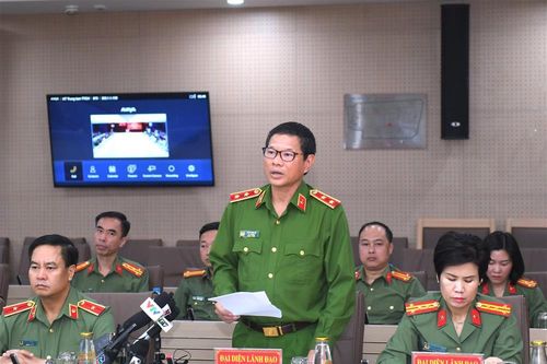 Công an chỉ rõ, 'cát tặc' có sự tiếp tay của cán bộ Nhà nước