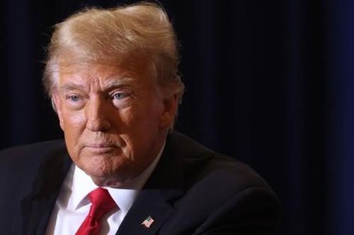 Ông Trump 'thoát nạn' sau một phán quyết