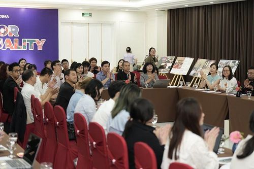 Thay đổi định kiến về giới