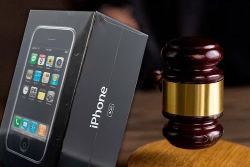 iPhone nguyên bản đời đầu giá 'sốc' 130.000 USD