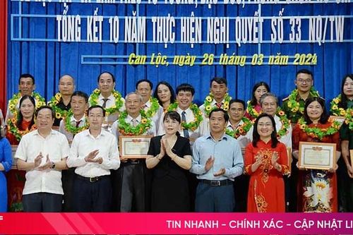 Can Lộc tiếp tục thực hiện hiệu quả các nghị quyết của Trung ương, của tỉnh