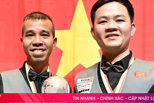 Cơ thủ quê Hà Tĩnh Trần Quyết Chiến vỡ òa khi vô địch thế giới