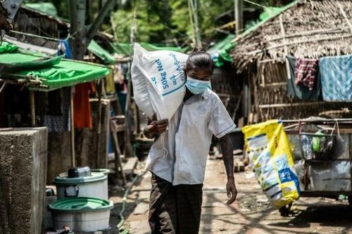 Thái Lan bắt đầu chuyển lô hàng viện trợ đầu tiên cho Myanmar