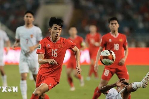Đội tuyển Việt Nam thảm bại trước Indonesia ngay tại Mỹ Đình
