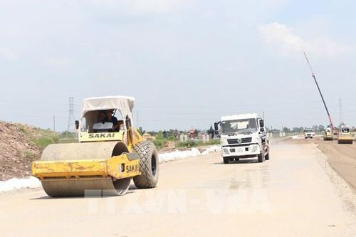 Hiệu ứng từ cú hích đầu tư công