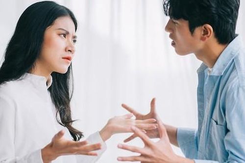 Khi hôn nhân bắt lỗi... chính tả
