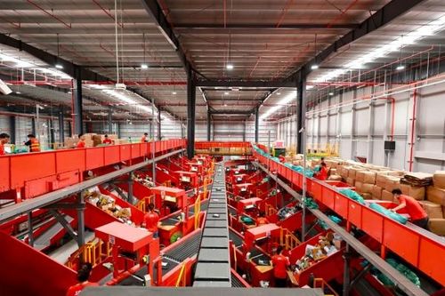 Cạnh tranh là 'liều thuốc bổ' cho dịch vụ logistics trong thương mại điện tử