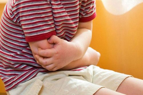 Bác sĩ trả lời: Trẻ bị tiêu chảy, chế độ ăn uống như thế nào để nhanh khỏe?