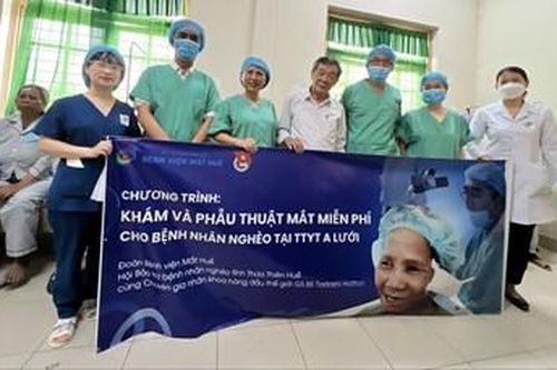 Mổ đục thủy tinh thể miễn phí cho người nghèo ở A Lưới