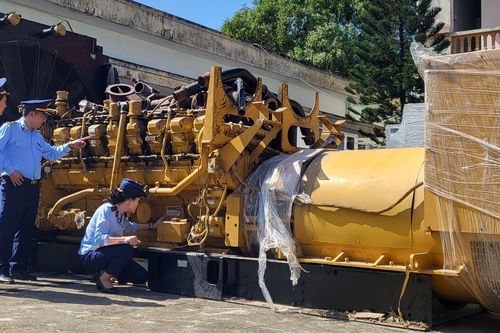 Kinh doanh hàng hóa nhập lậu một doanh nghiệp bị xử phạt 90 triệu đồng