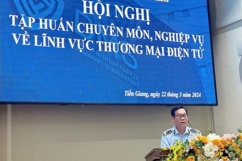 Cục QLTT Tiền Giang tổ chức Hội nghị tập huấn về thương mại điện tử