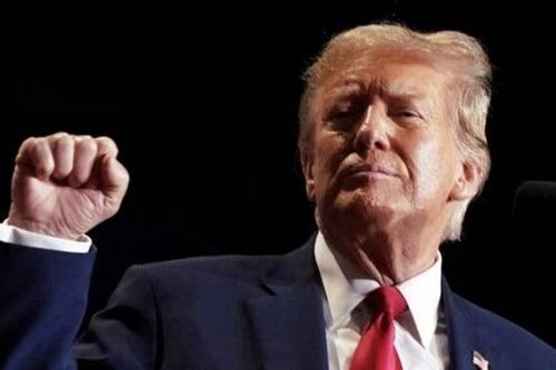 Tài sản lên 6,5 tỷ USD, Donald Trump lọt top 500 người giàu nhất thế giới