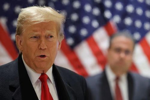 Ông Trump thoát nguy cơ bị tịch thu tài sản