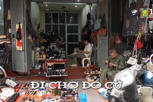 Đi chợ đồ cũ | Nhịp sống Hà Nội | 26/03/2024