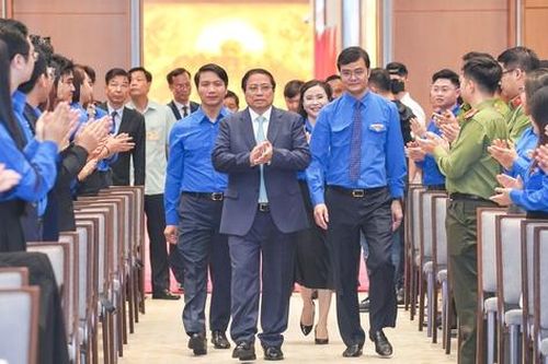 Thủ tướng: Phong trào thanh niên phải gắn lợi ích cá nhân với lợi ích của tập thể, đất nước