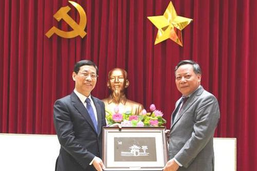 Thúc đẩy hợp tác công tác Mặt trận đóng góp tích cực vào quan hệ Hà Nội - Thượng Hải