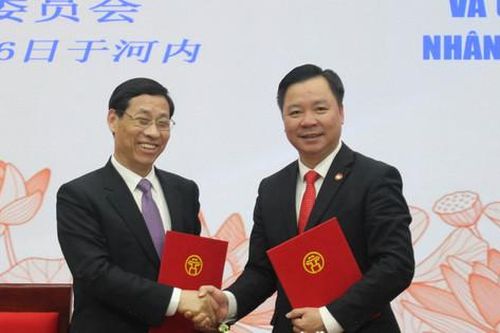 Thúc đẩy hợp tác công tác Mặt trận Hà Nội - Thượng Hải