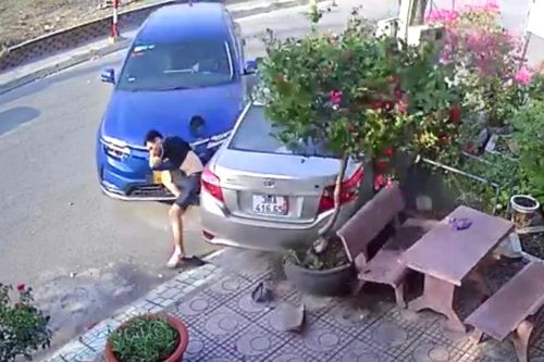 Đã bắt giữ đối tượng điều khiển xe ô tô tông gẫy chân nam thanh niên để trả thù
