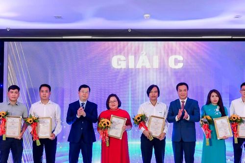 Trao giải báo chí 'Hải Dương khát vọng, phát triển'