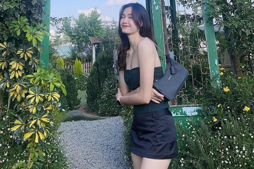 Hot girl bóng chuyền Việt Nam là thủ lĩnh đội bóng nhưng nghỉ thi đấu đột ngột, làm bà chủ ở tuổi 25