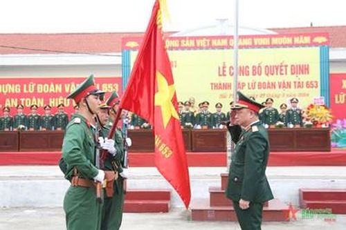 Quân khu 3 công bố quyết định sáp nhập Trung đoàn Vận tải 653, Lữ đoàn Vận tải thủy 273 và tổ chức lại thành Lữ đoàn Vận tải 653