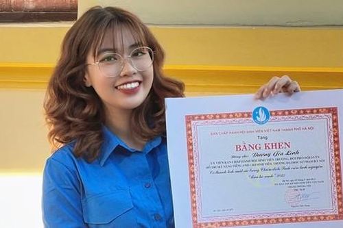Nữ Chủ nhiệm CLB Nữ sinh Sư phạm là Sinh viên 5 Tốt, năng nổ tham gia hoạt động Đoàn - Hội và phong trào thanh niên