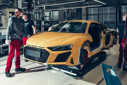 Chiếc Audi R8 cuối cùng xuất xưởng, 'khai tử' một huyền thoại