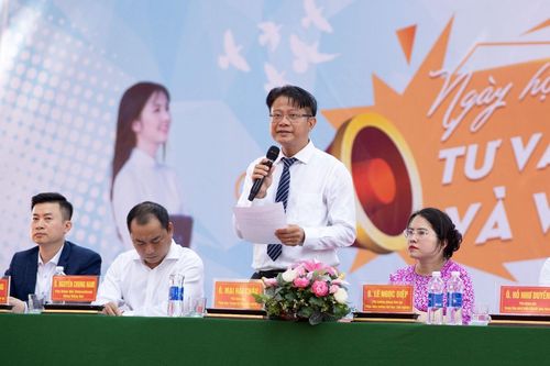 Ngày hội tuyển sinh - việc làm năm 2024 VNUF2 Openday