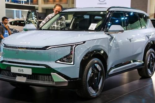 Ngắm Kia EV5 tại triển lãm ô tô BIMS
