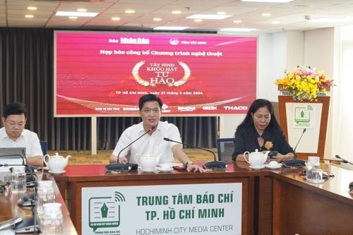 Tây Ninh tổ chức bắn pháo hoa tầm cao tại chương trình nghệ thuật 'Khúc hát tự hào'