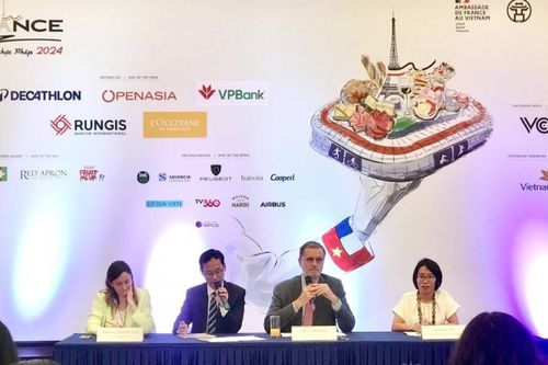 Balade en France 2024: Trải nghiệm không gian chợ Pháp tại Hà Nội