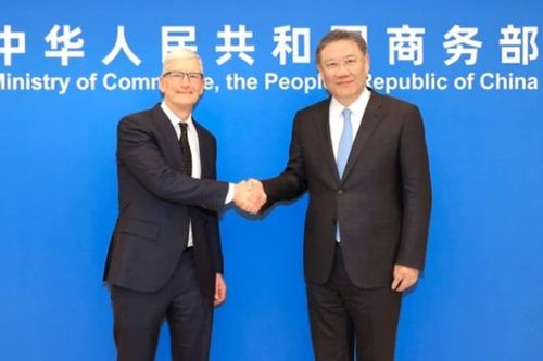 Apple tăng cường hiện diện tại Trung Quốc khi doanh số iPhone giảm