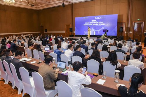 Kỳ vọng VN-Index quay lại gần đỉnh cũ, bất động sản vẫn là kênh đầu tư tốt