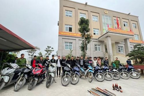Khởi tố 26 thanh niên gây hỗn chiến náo loạn đường phố