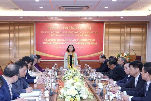 Đồng chí Trương Thị Mai làm việc với Hội Cựu chiến binh Việt Nam