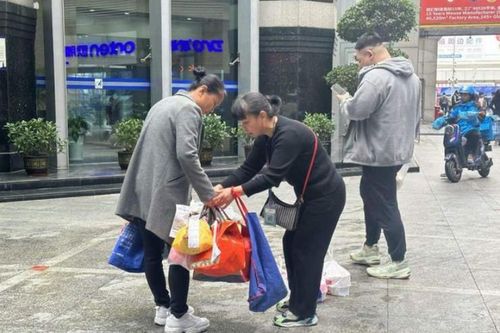 Dịch vụ nhận hàng hộ shipper: Kiếm vài nghìn/đơn, ở Việt Nam chưa có