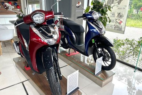 Giá xe Honda SH Mode 2024 tháng 3/2024 rẻ lấn át LEAD, xe cao cấp nhưng giá bình dân