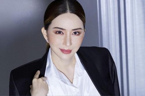 Phía nữ tỷ phú Hoa hậu Hoàn vũ nói gì về thông tin bị bắt vì tham ô tài sản?