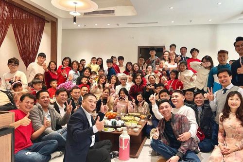 Đại gia đình ở Hà Nội có 200 người con cháu: Tất cả sống gần nhau nên lễ tết đều tự nấu vài chục mâm cỗ