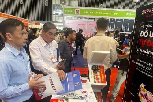 Hơn 500 doanh nghiệp Trung Quốc tìm cơ hội kinh doanh tại Việt Nam